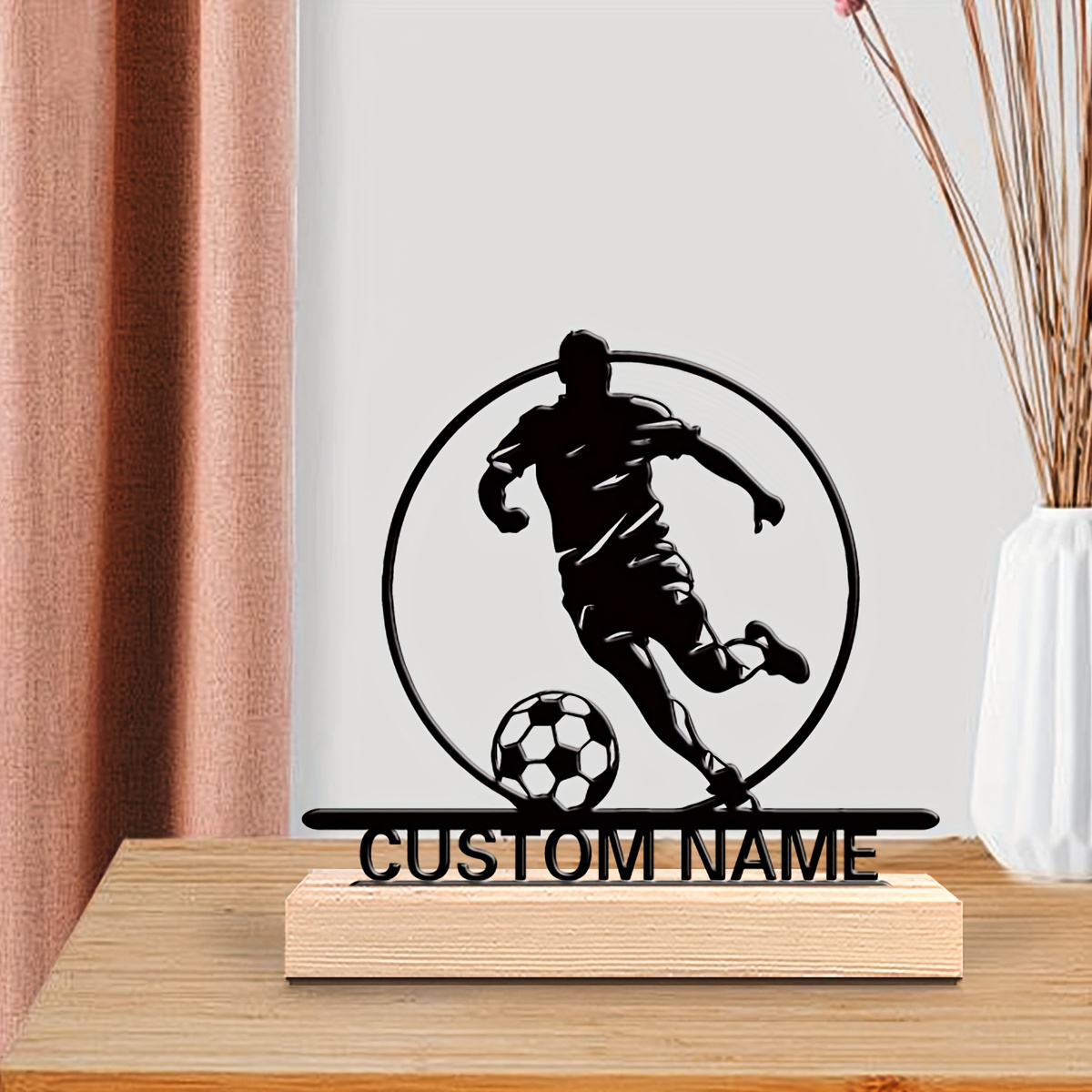 Custom Soccer Player Metal Sta - огляд і ціна Home Office Gifts